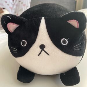 Black Plush White Cat Daiso Japanesse Tom Cat Doll 15 “ Hug Pillow